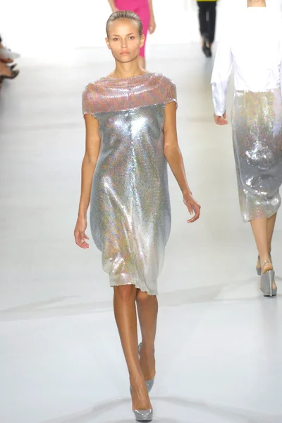 Look 28
